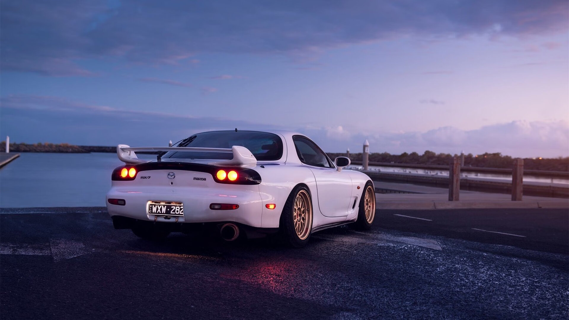 绿茵与硬木的交响，欧冠决赛的智慧照亮灰熊突围爵士之路