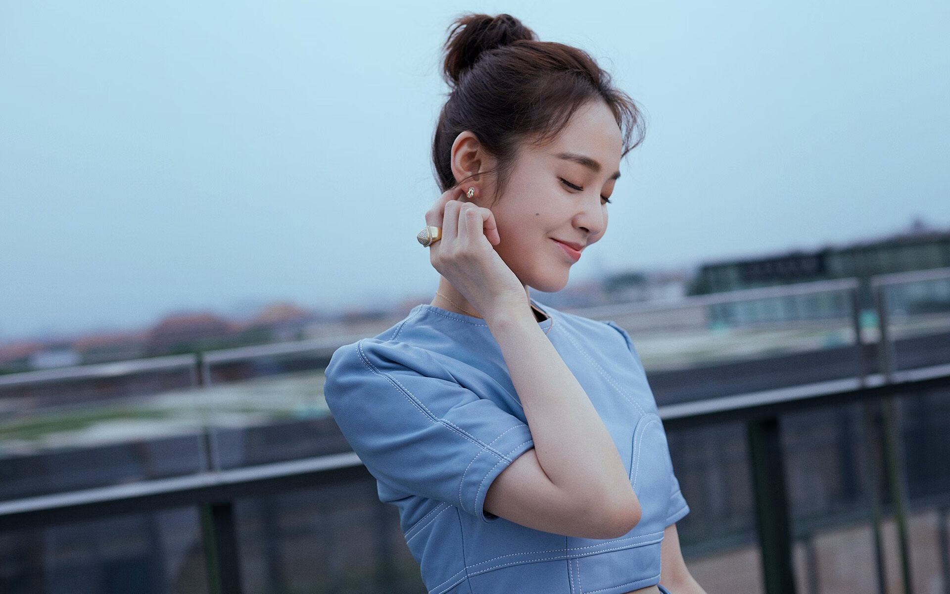 疯狂数据难换一胜,詹姆斯数据全面爆炸,开拓者主场险胜捍卫尊严