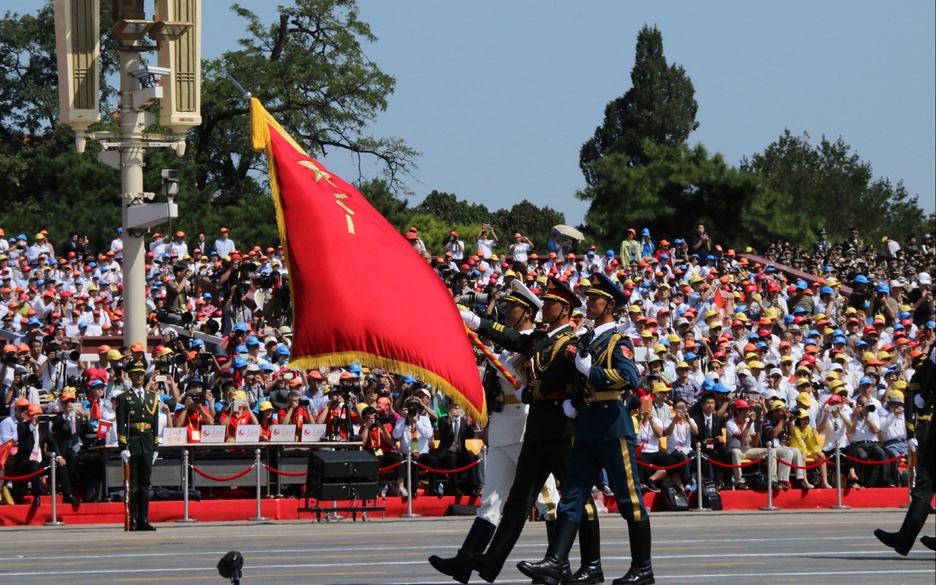 22分钟奇迹，当皇马系单节拉开墨西哥，基米希在年度焦点战中接管绿茵